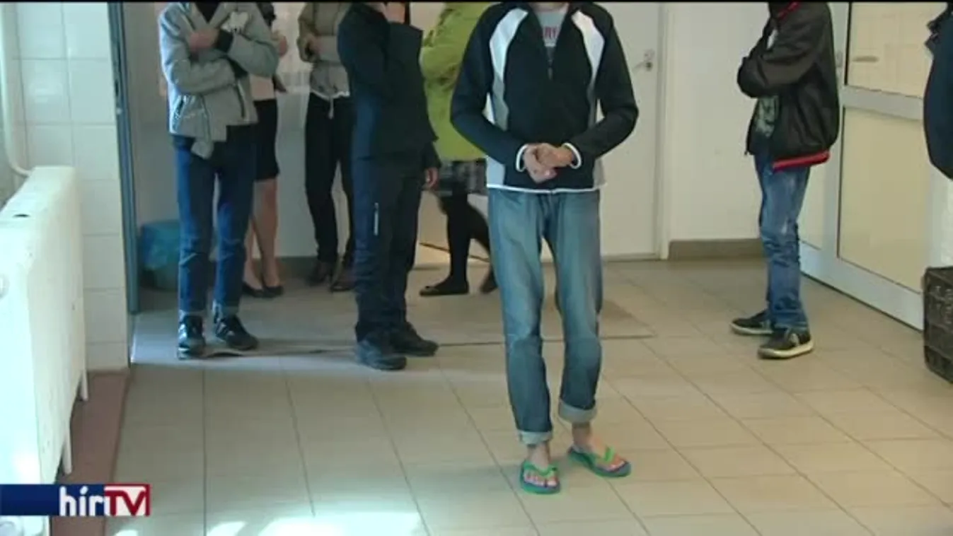 Nem kér Fót a migráns gyerekekből