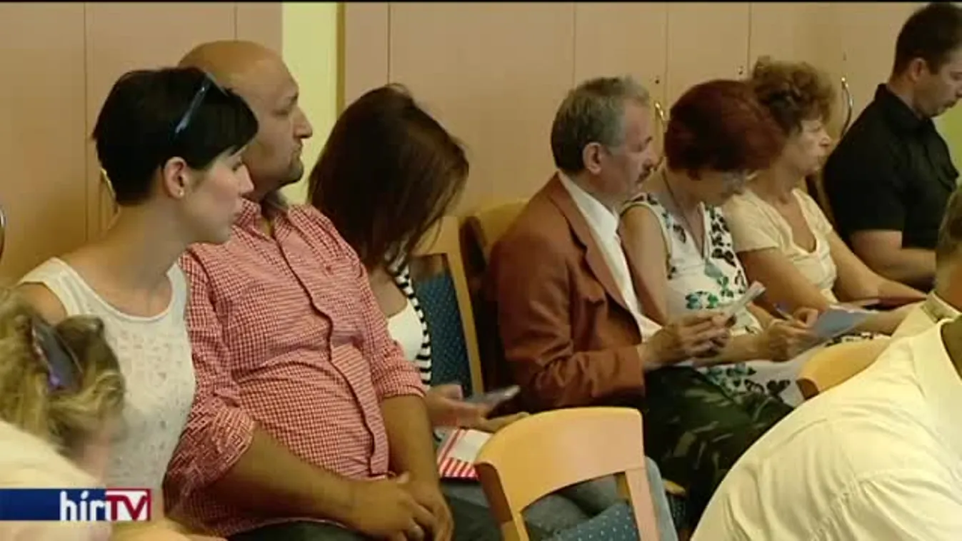 Hiába várták a kormánypárti képviselőket