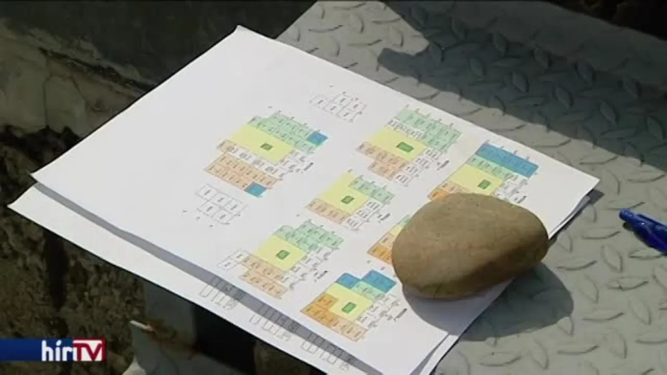 Már telepítik a tűzijáték-rakétákat a Citadellár