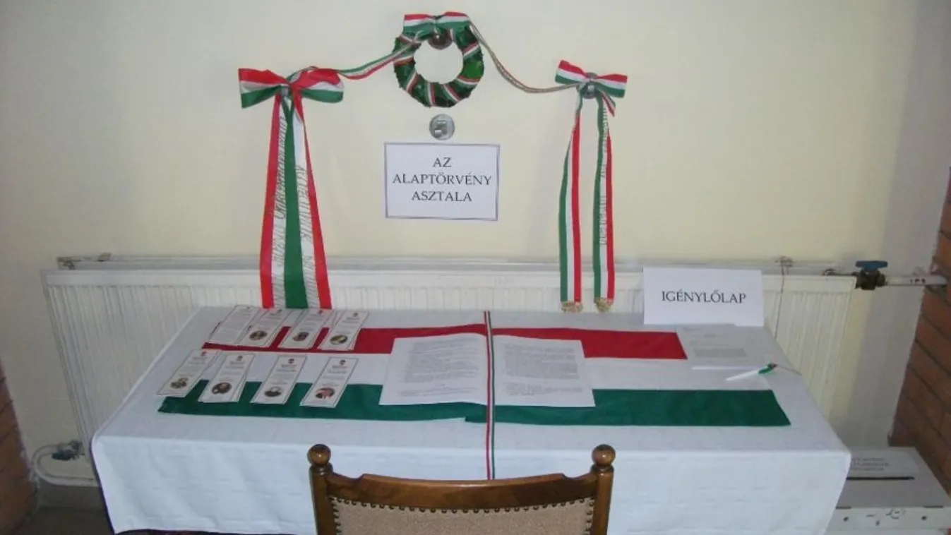 Kőbe vésve – Főszerkesztők klubja (ismétlés)