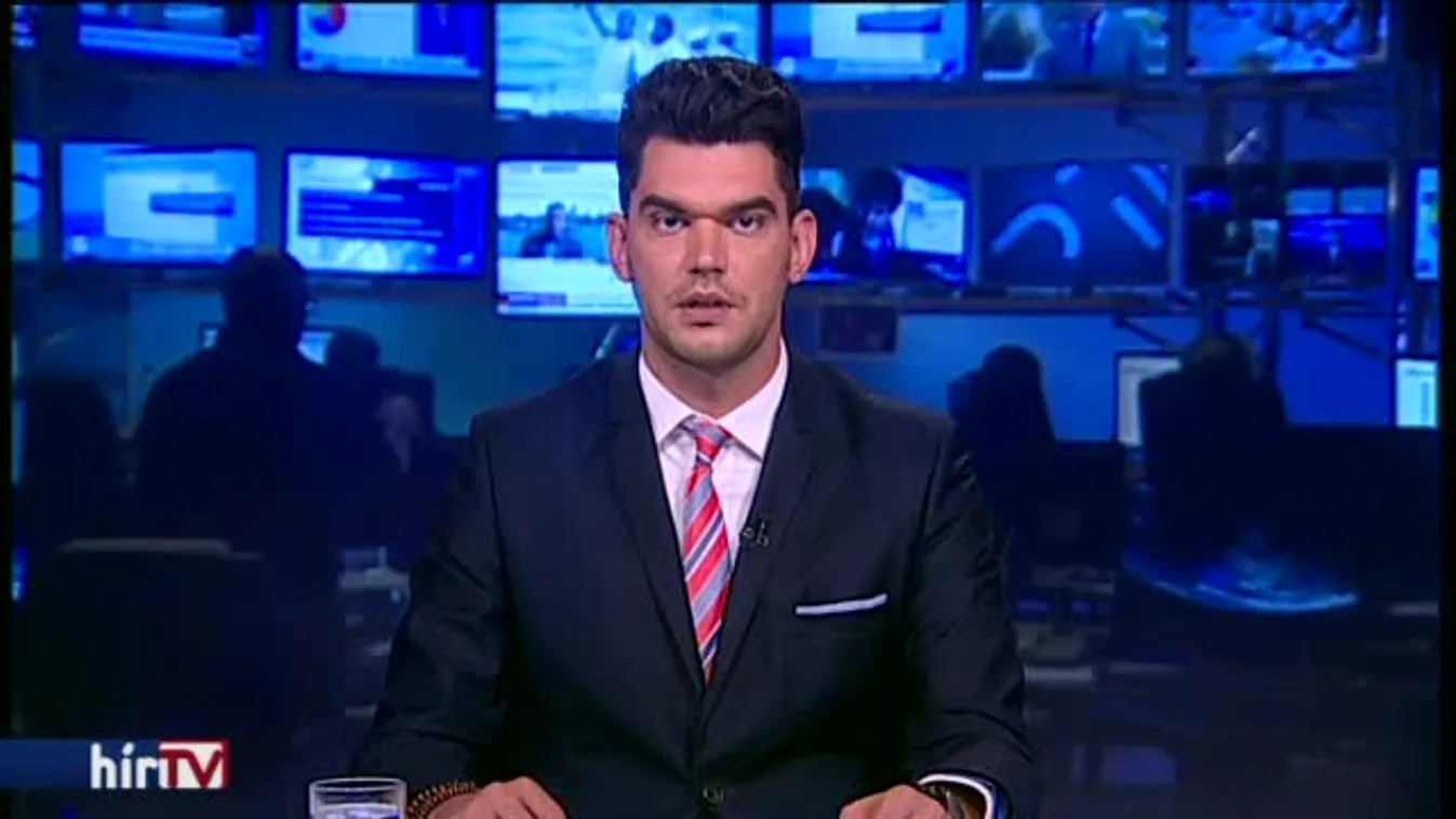 Alpolgármester és jegyző is van a vádlottak között