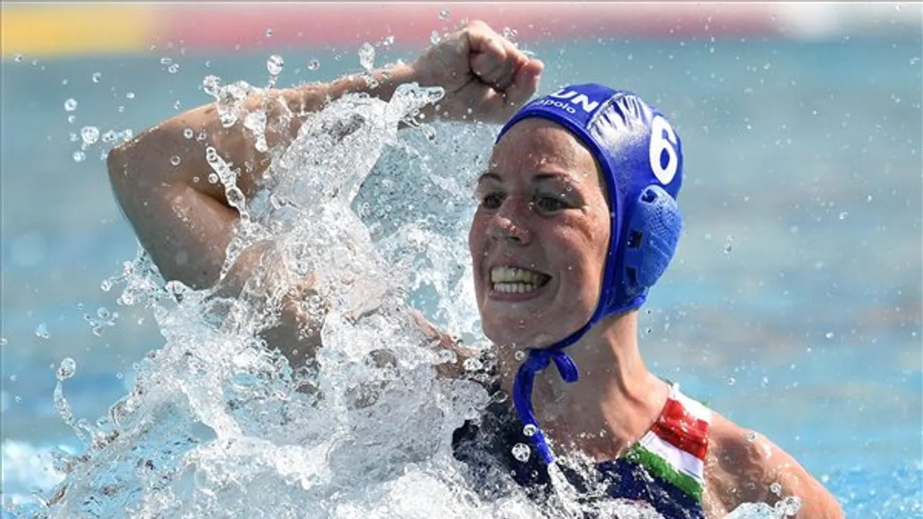 Másodszor szállnak vízbe női pólósaink – napi program