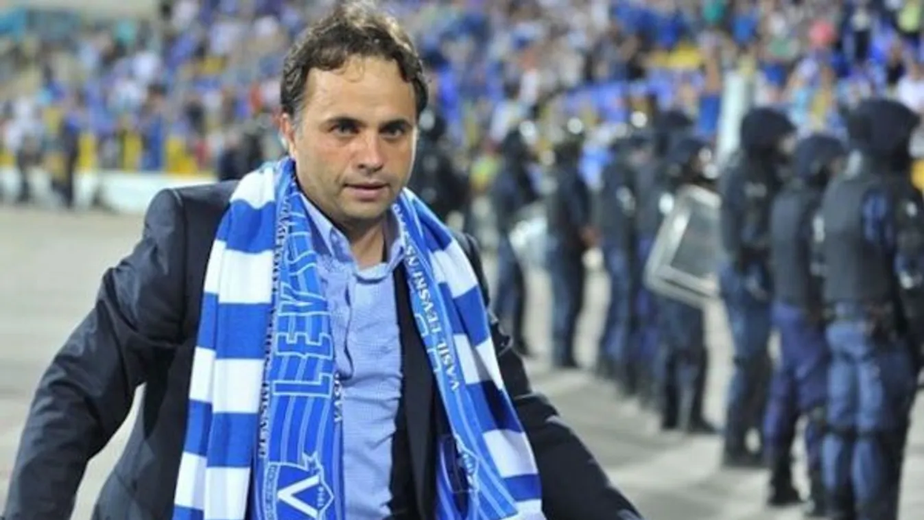 Két órával a kinevezése után le is mondott