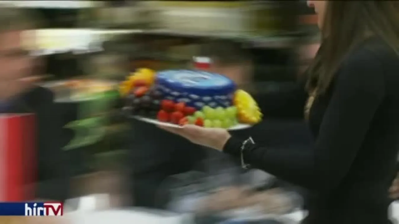 Reggeli járat – Elindult a Nemzetek Sajtversenye