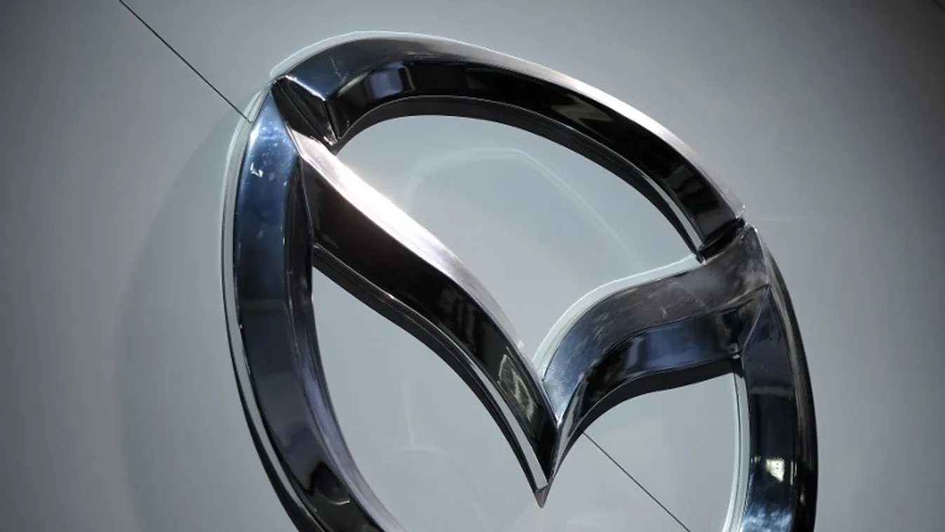 Mit tud a Mazda MX-5? – Garázs