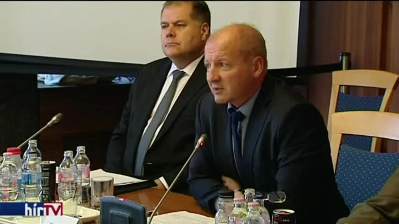 Fejleszti a haderőt a kormány