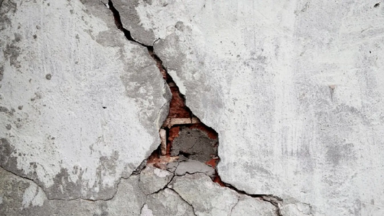 Építkezés – Panaszkönyv