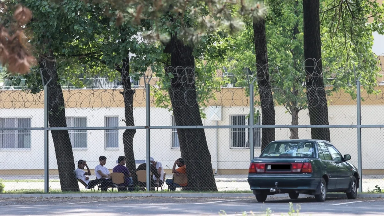 Bezárt táborokat őriztetnek jó pénzért