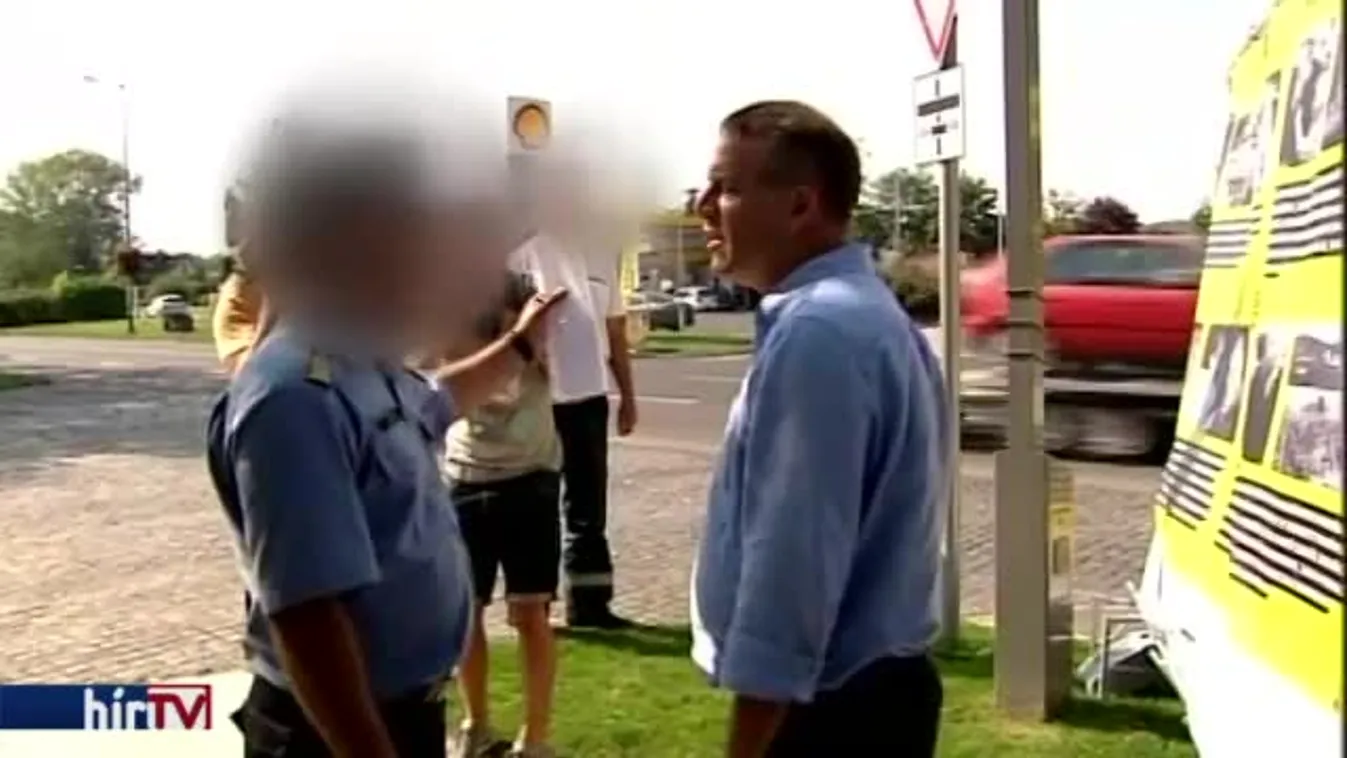 Juhász rendőrrel szócsatázott