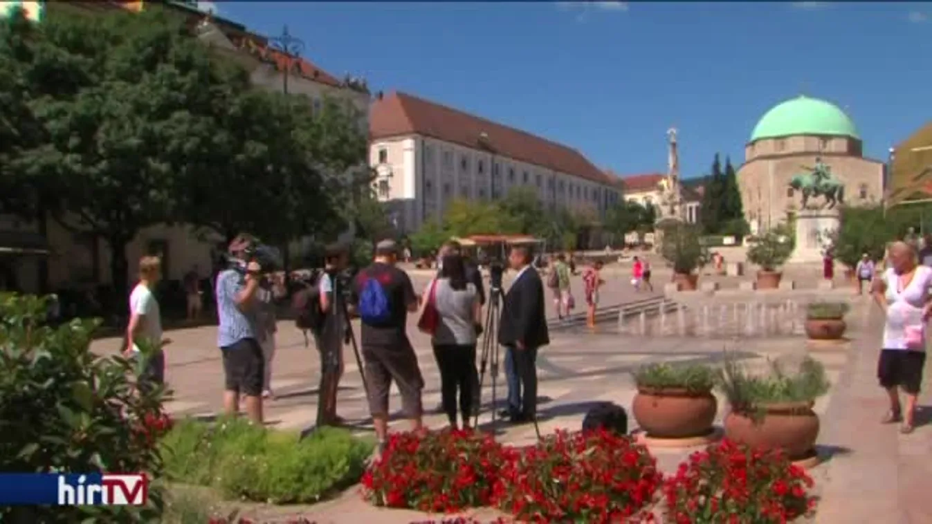 Budapestről osztják a lapokat Pécsnek?