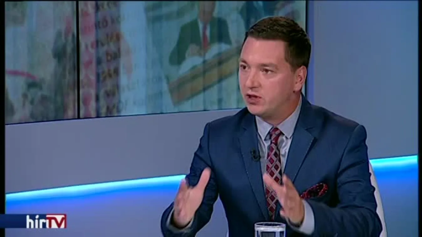Magyarország élőben – Tartalmazhat-e aktuálpolitikai témákat egy iskolai tankönyv?