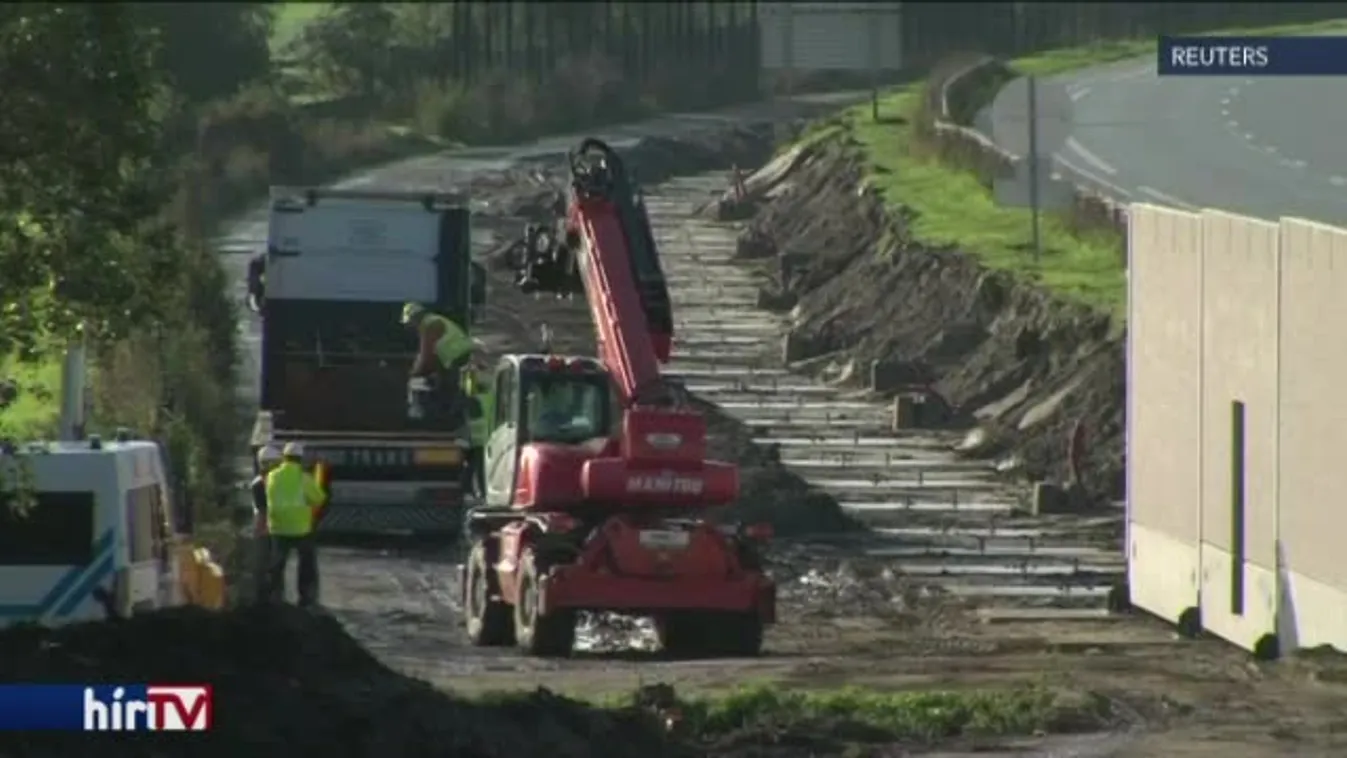 Menekült családokat egyesítettek Nagy-Britanniában