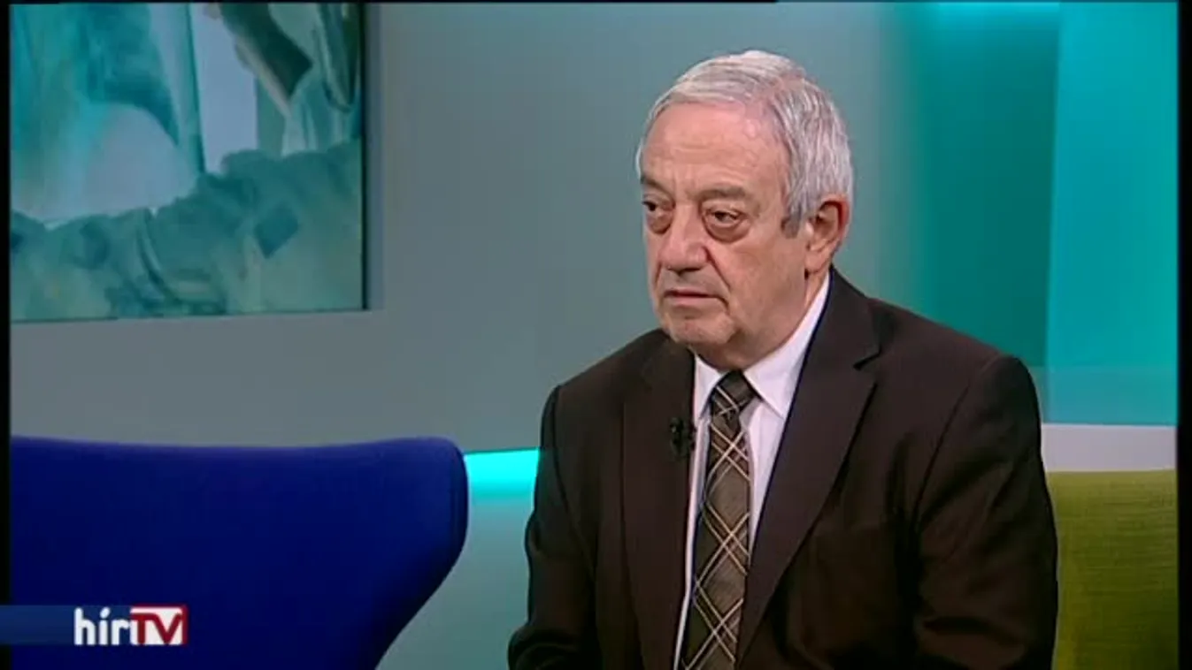 Reggeli járat – Miért mennek el és miért maradnának itthon?