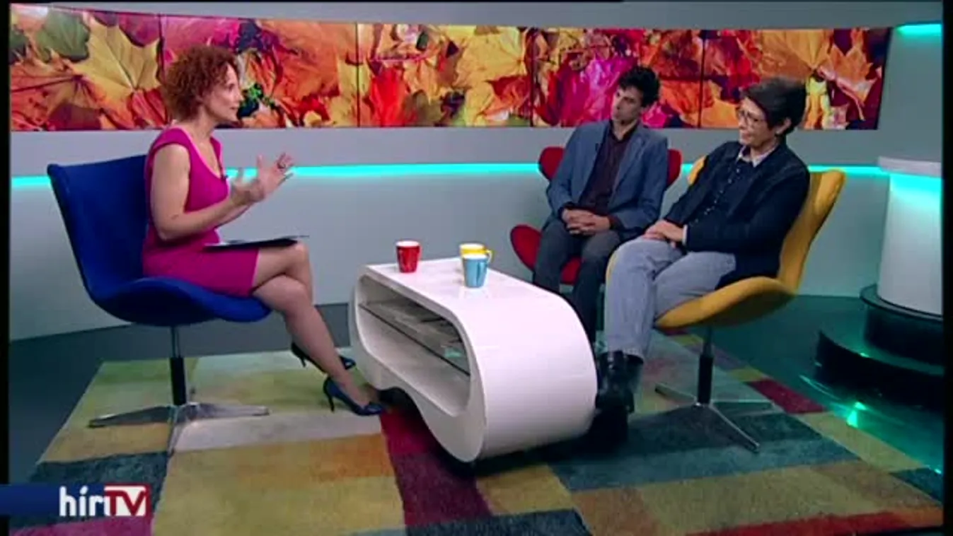 Reggeli járat - 1956 képekben