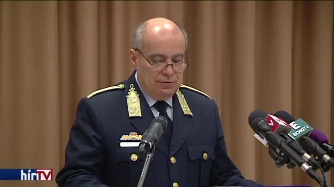 Papp Károly a schengeni határok védelméről