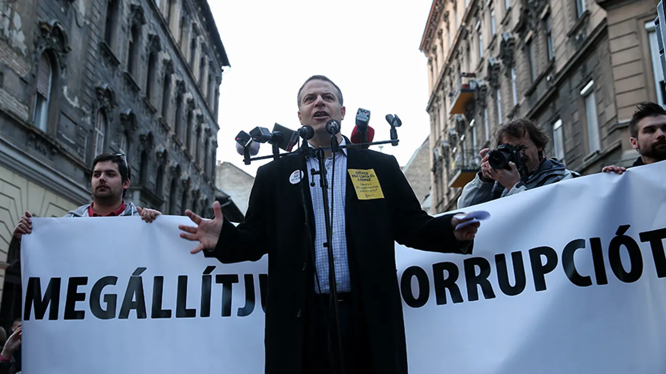 Célkeresztben – Reggeli járat