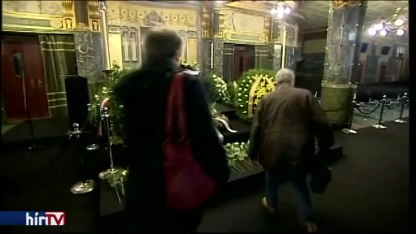 A Zeneakadémián róhatták le kegyeletüket Kocsis Zoltán tisztelői