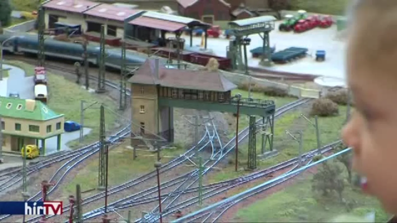 Vasútmodell parádé Pécsett