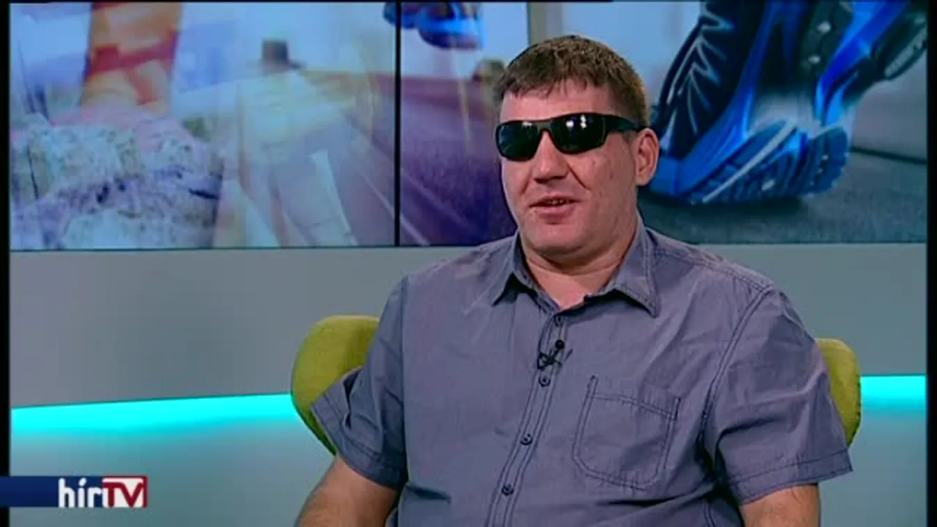 Reggeli járat – Vakon az edzőteremben