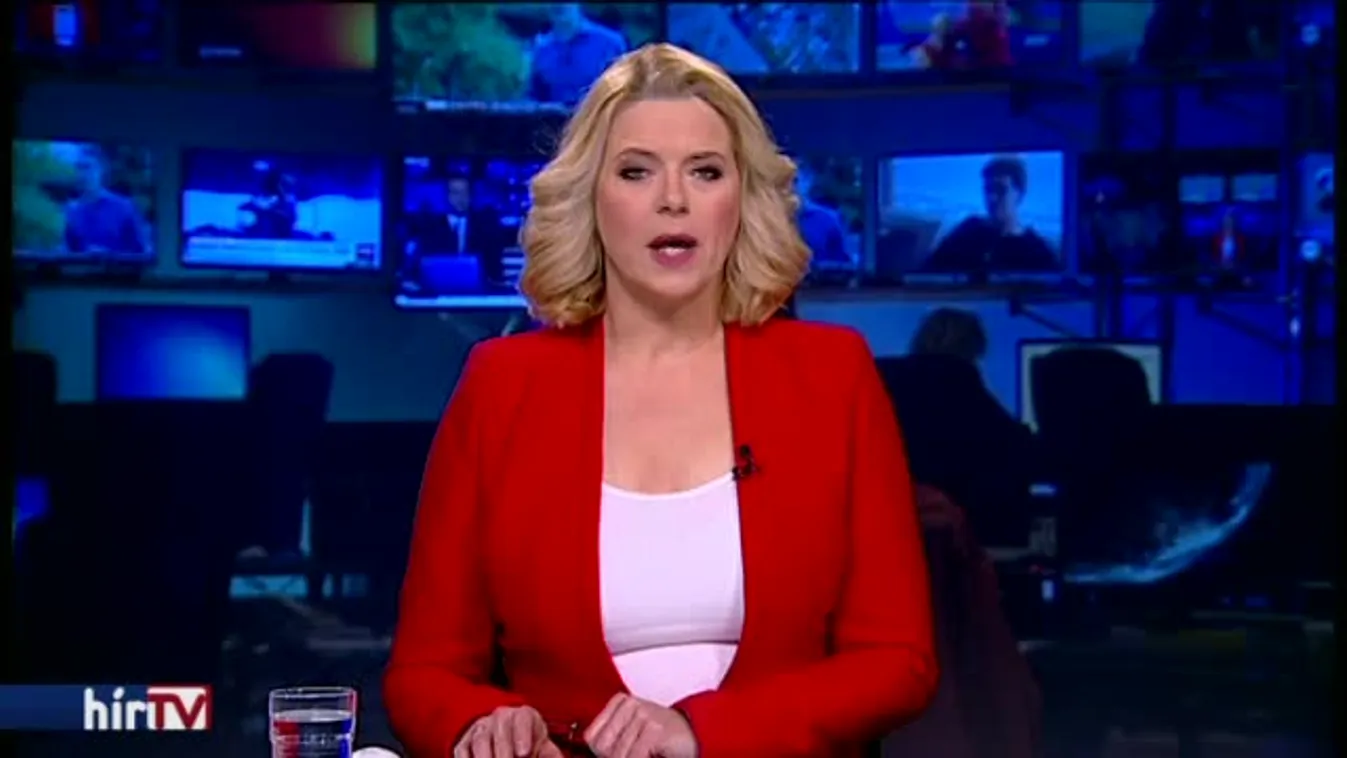 Sting egyperces csenddel emlékezett a Bataclanban