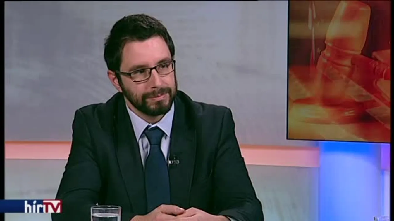 1120_S0060_1_2_foszerkesztok_klubja_ADAS_OI._web.mp4