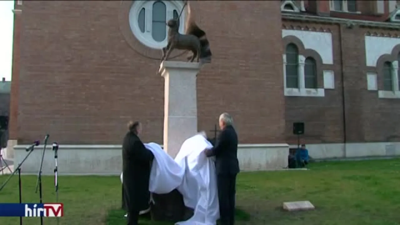 Rétvári: El kell ítélni a kommunizmust