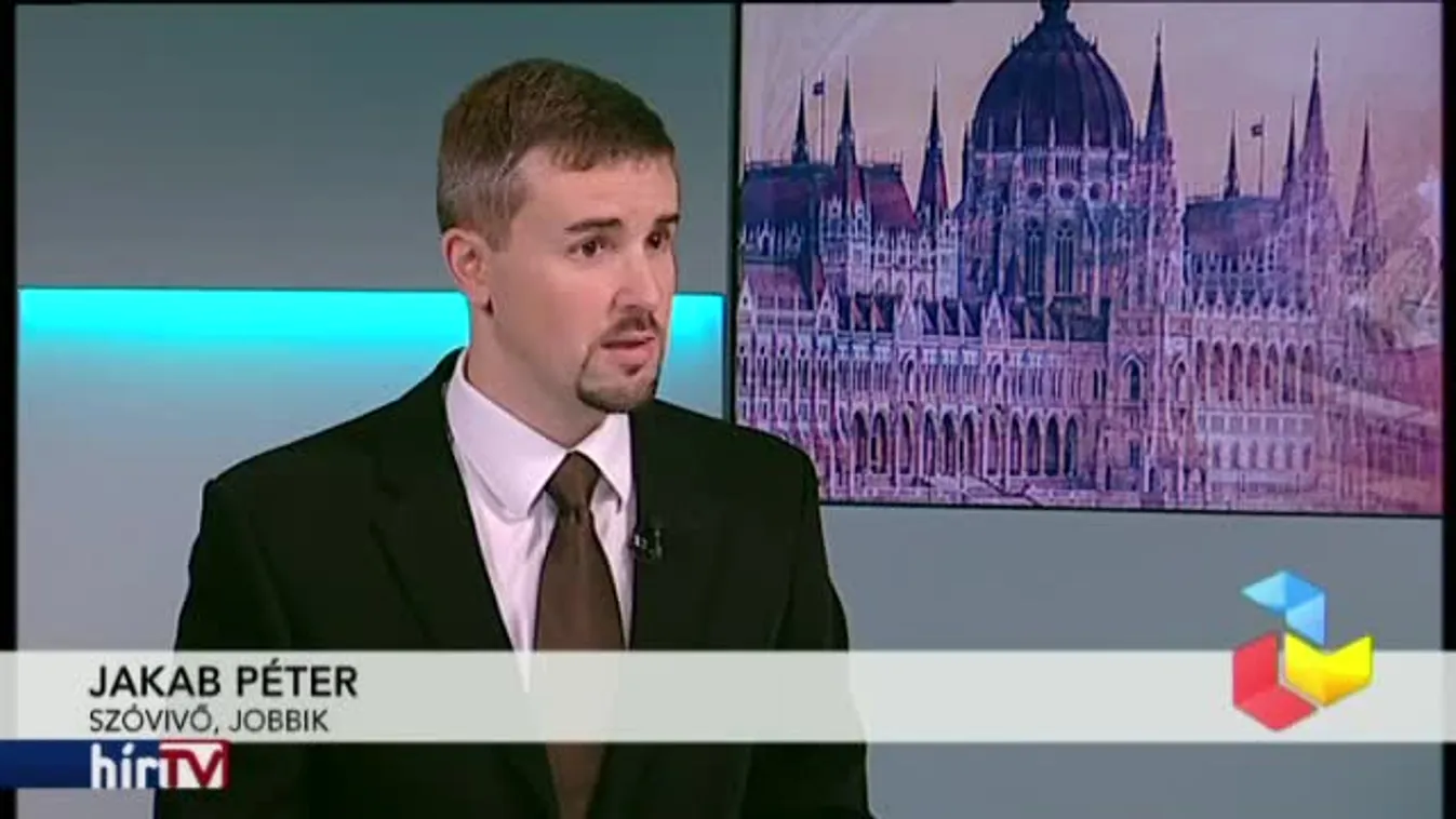 Reggeli járat – Alaptörvény-módosítás előtt