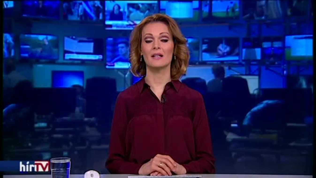 Egy karácsonyfa által okozott lakástűzből esélytelen élve kijutni