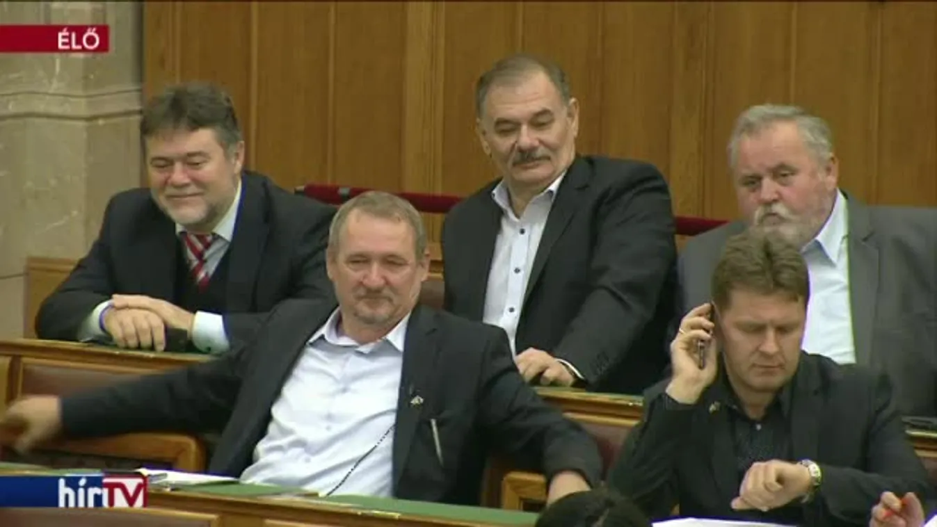 Napirend előtti felszólalások a parlamentben