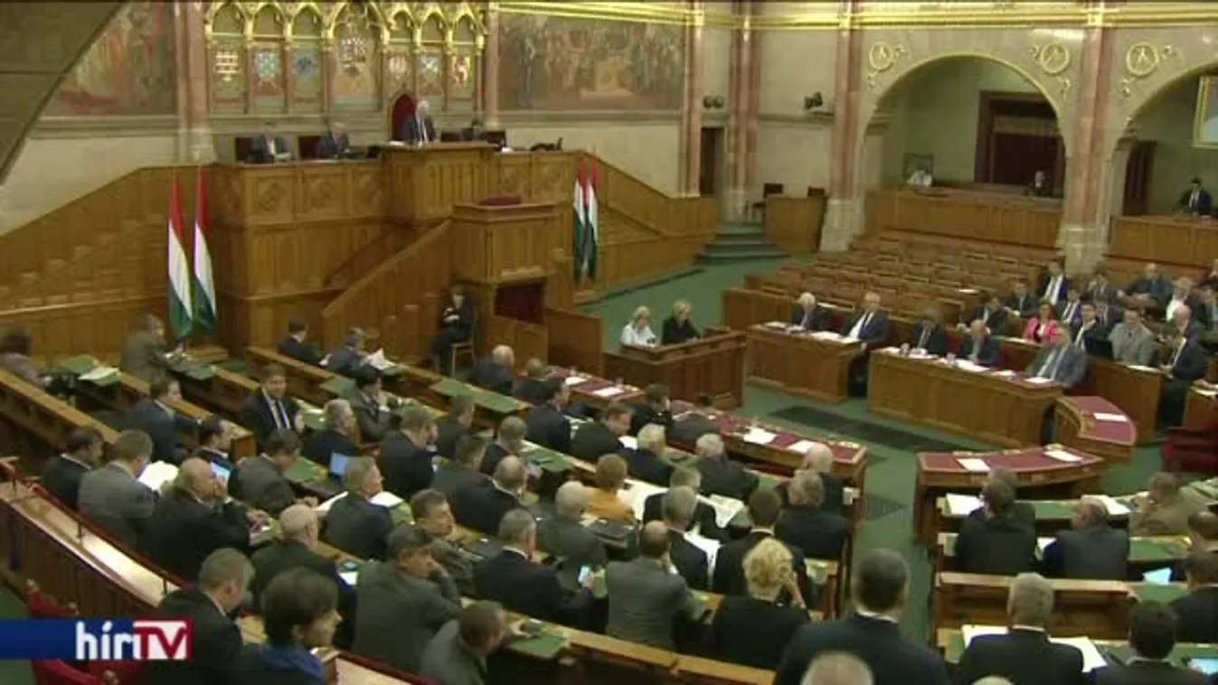Akár 30 törvényt is módosíthatnak még idén