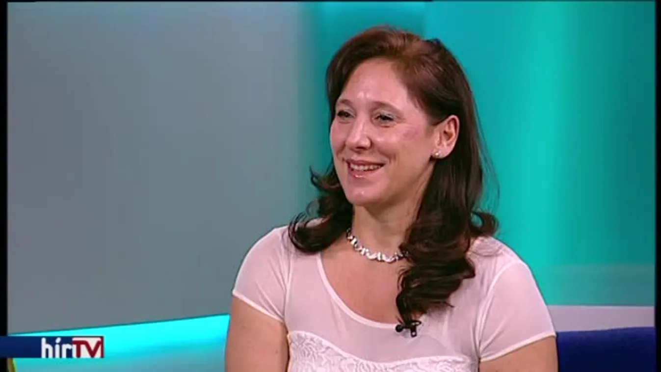 Reggeli járat – Mindennel teli és mindentől mentes