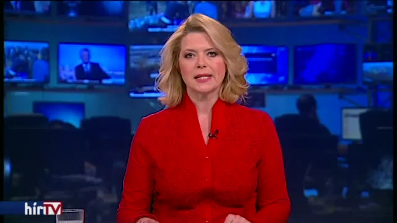 Letarolta a szalagkorlátot egy kamion az M5-ösön