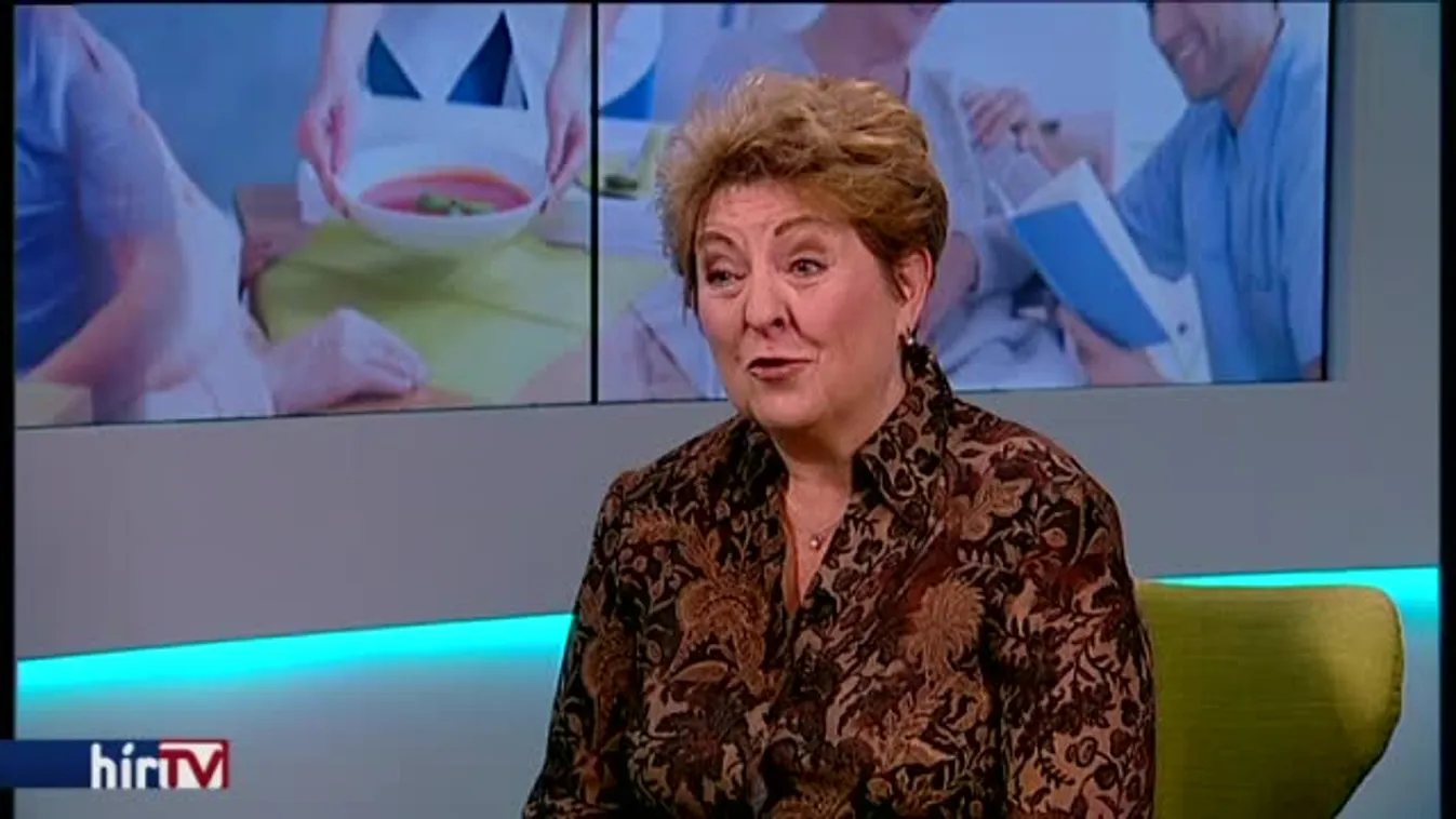 Három és fél millió önkéntes országa