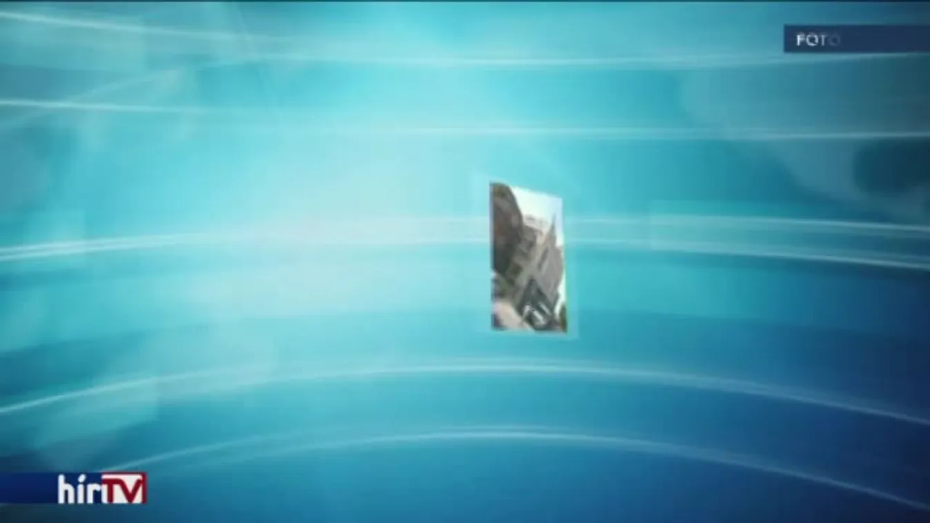 Hadházy: Nem mertek ujjat húzni a kormányközeli céggel