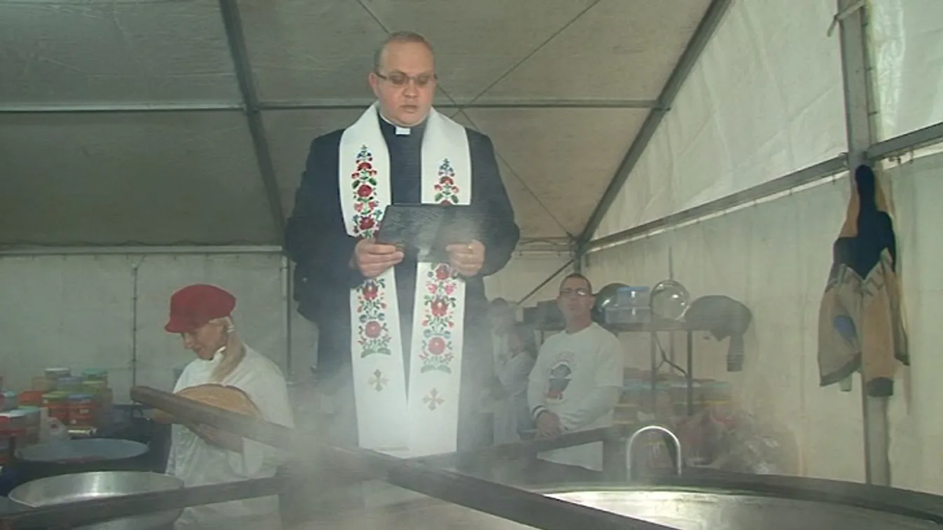 Pár óra alatt az összes óriásbogrács kiürült