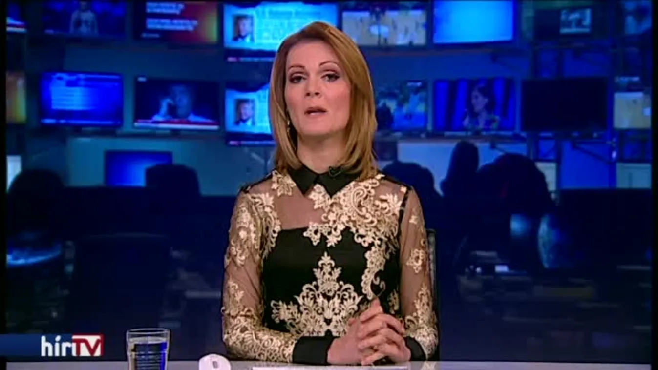 Merkel virít a német Charlie Hebdón