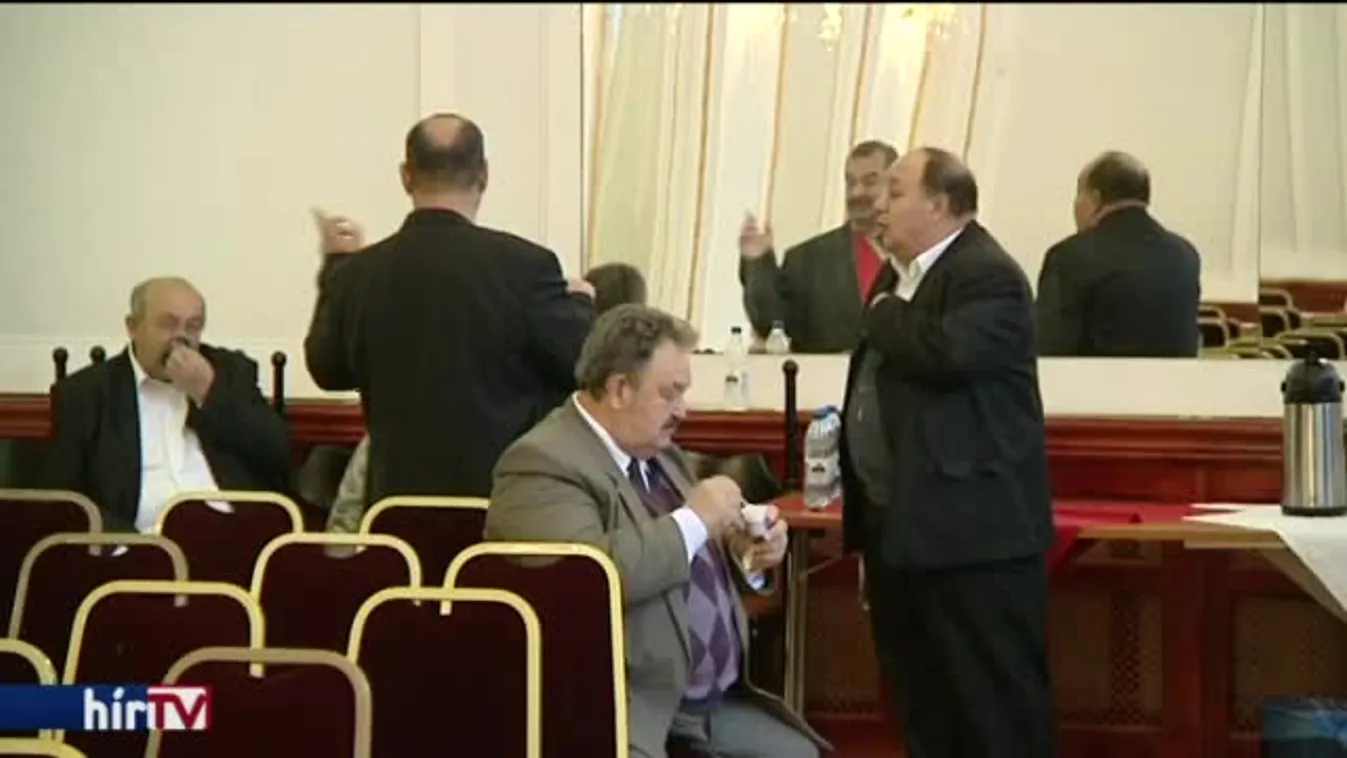 Jobbik: Orbán a cigány szavazatok megvásárlására adott támogatást