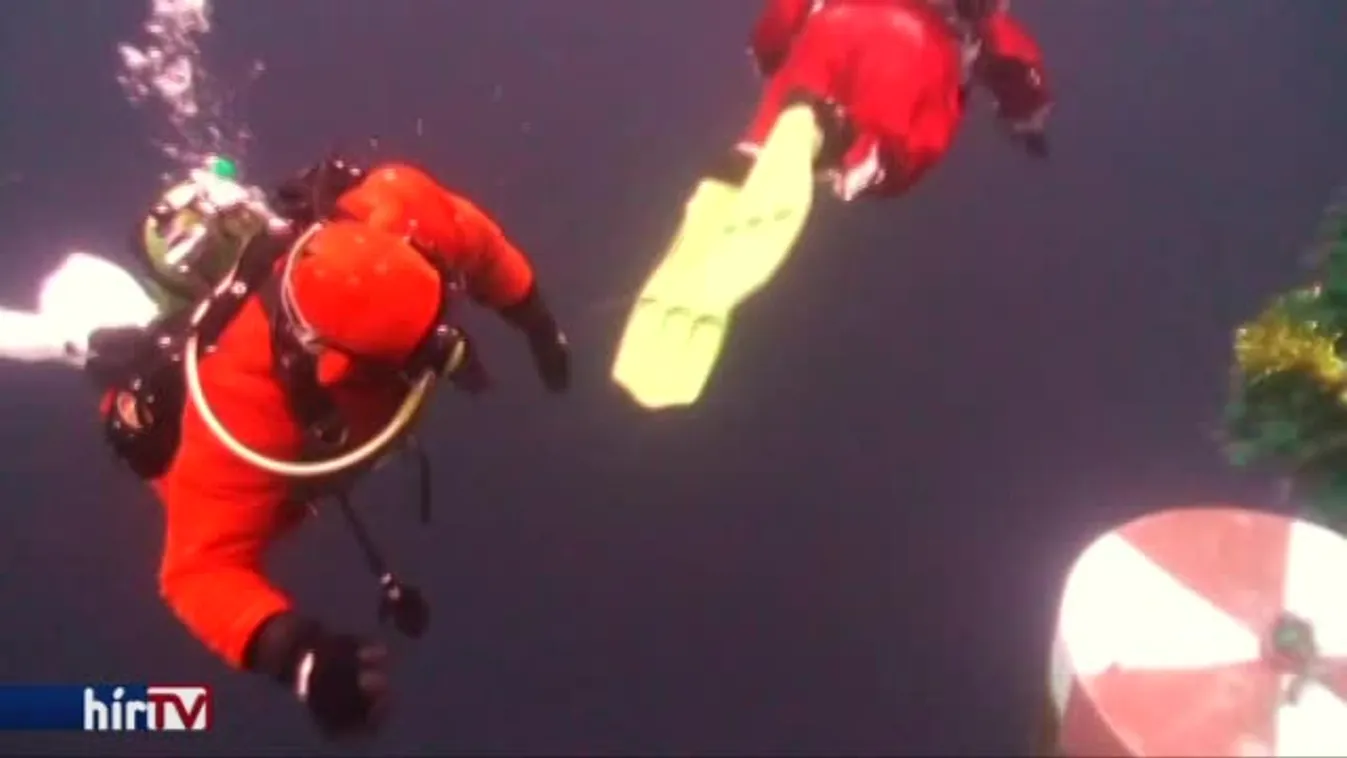 Karácsonyoznak az orosz búvárok