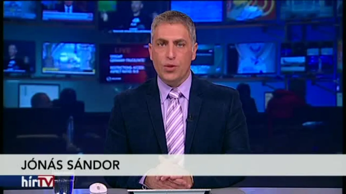 Eltérítettek egy utasszállító repülőt, robbantással fenyegetőznek