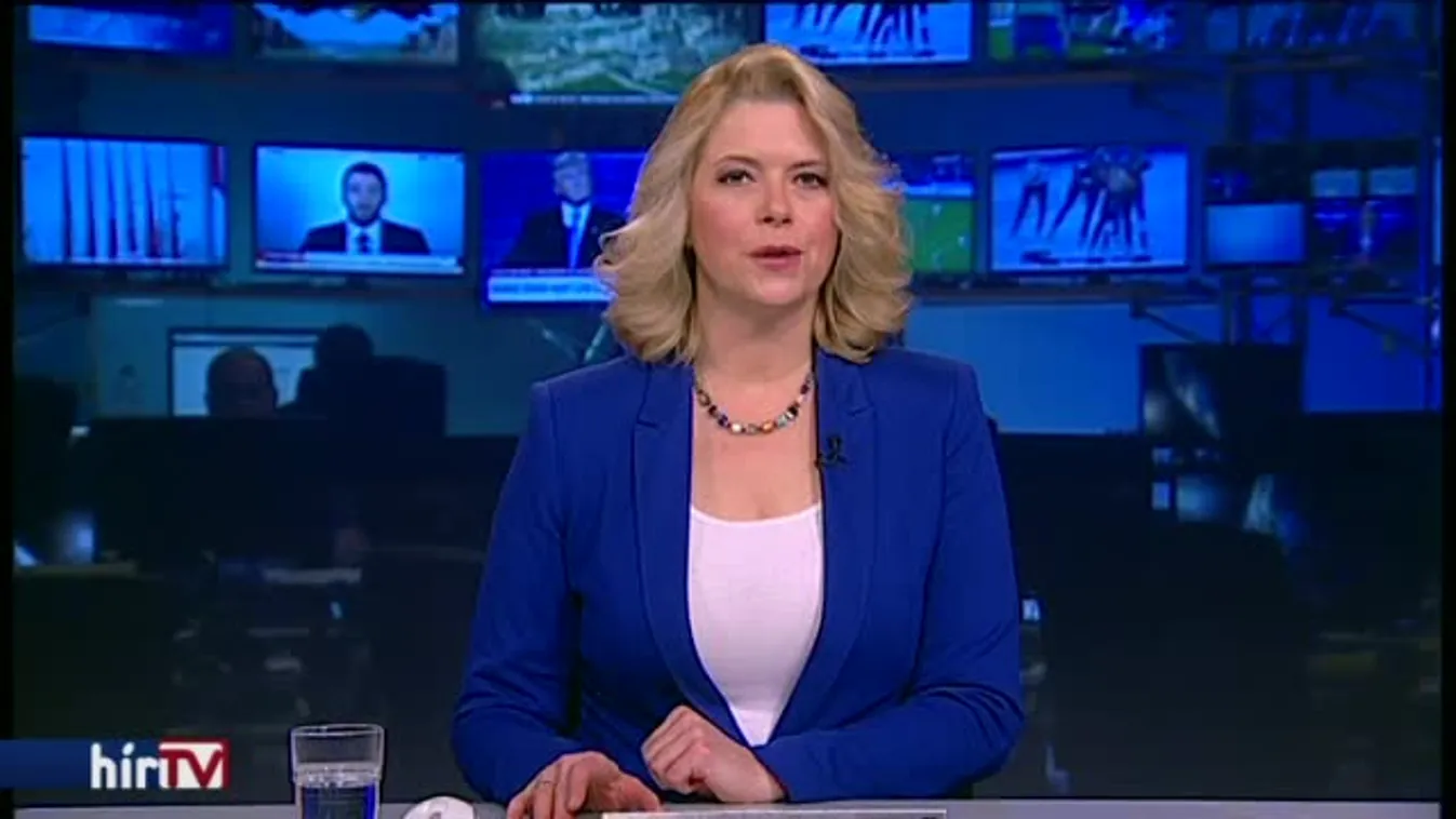 Kisiklott egy villamos, többen megsérültek