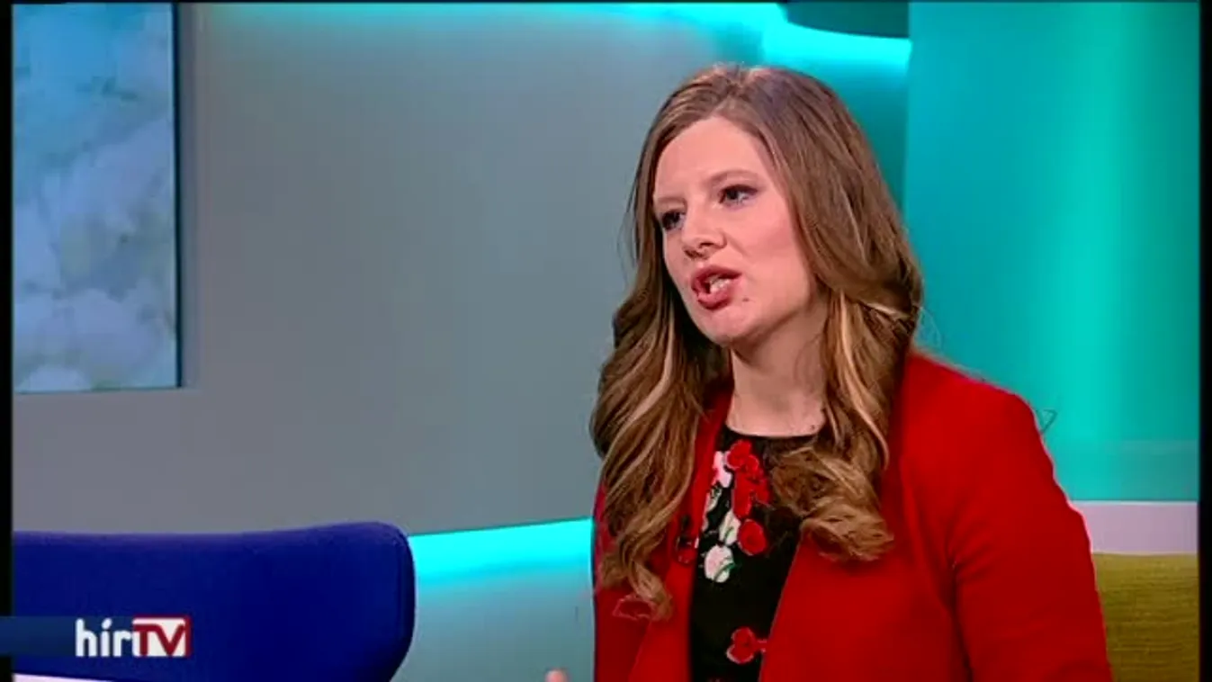 Reggeli járat – Kamera Korrektúra díjban részesült a Panaszkönyv stábja