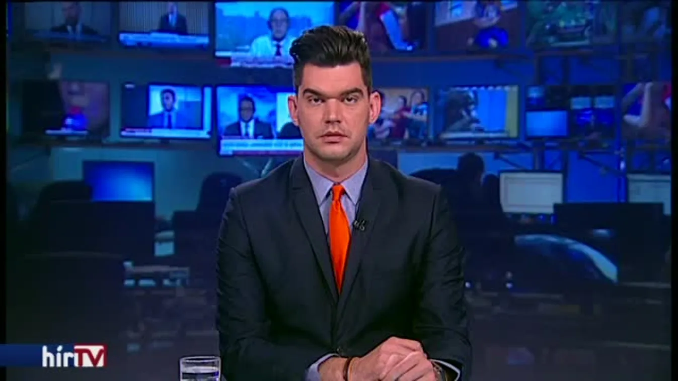 Villamosmegállóban ütöttek el egy gyalogost