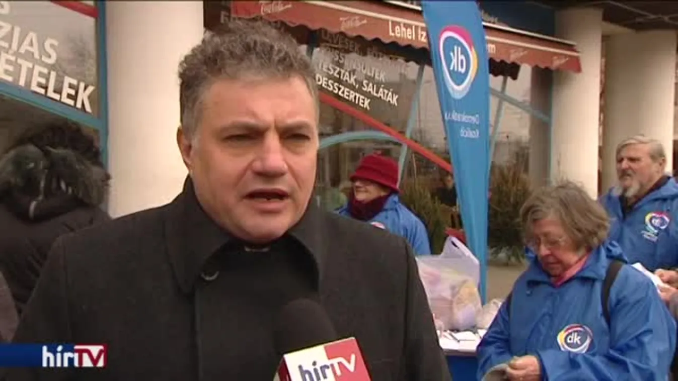 Karitatív akcióba kezdett a Demokratikus Koalíció