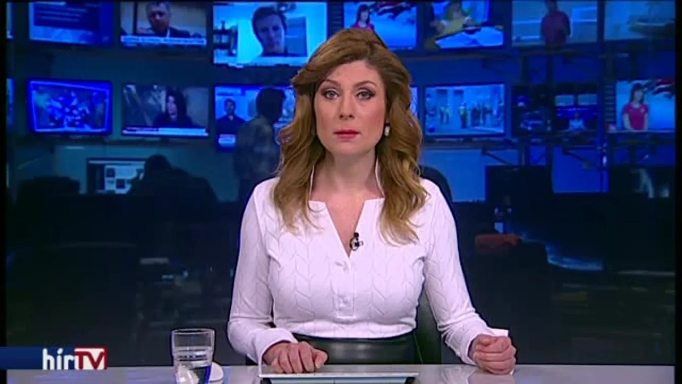 Teljesen kiégett egy busz az 51-esen