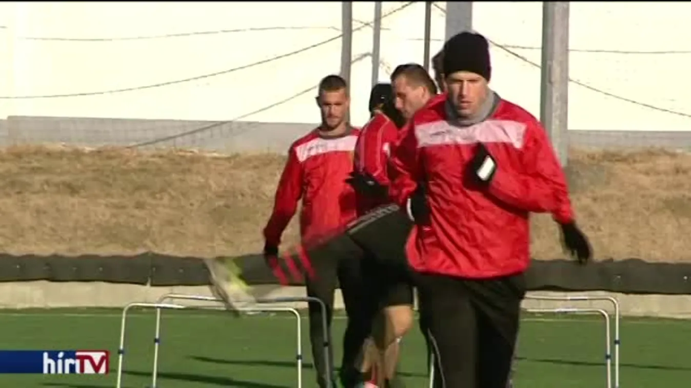 Mezégetéssel üzentek a Honvéd-drukkerek Botkának