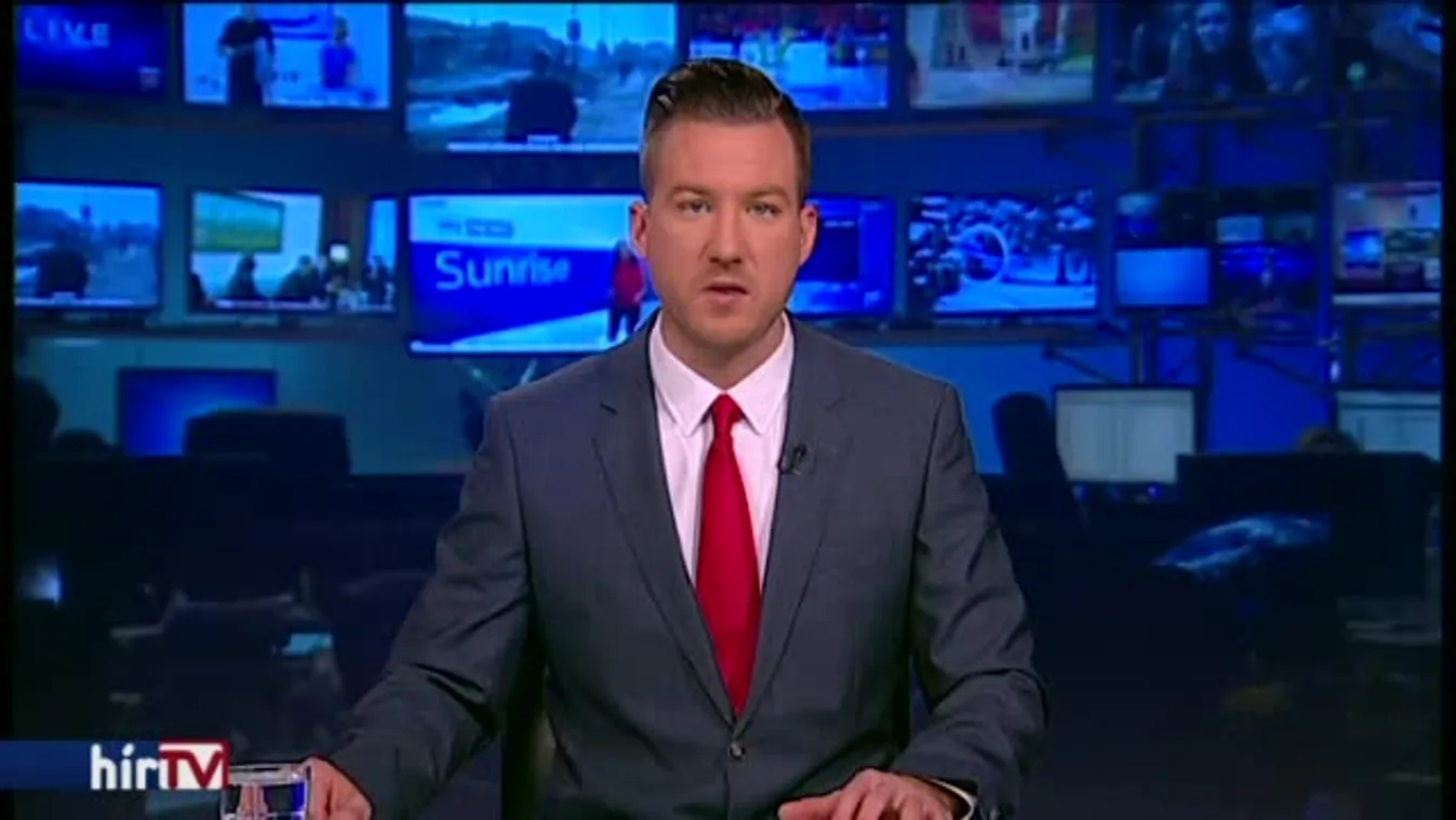 Sokat segítettek a rendőrök a fázó embereken