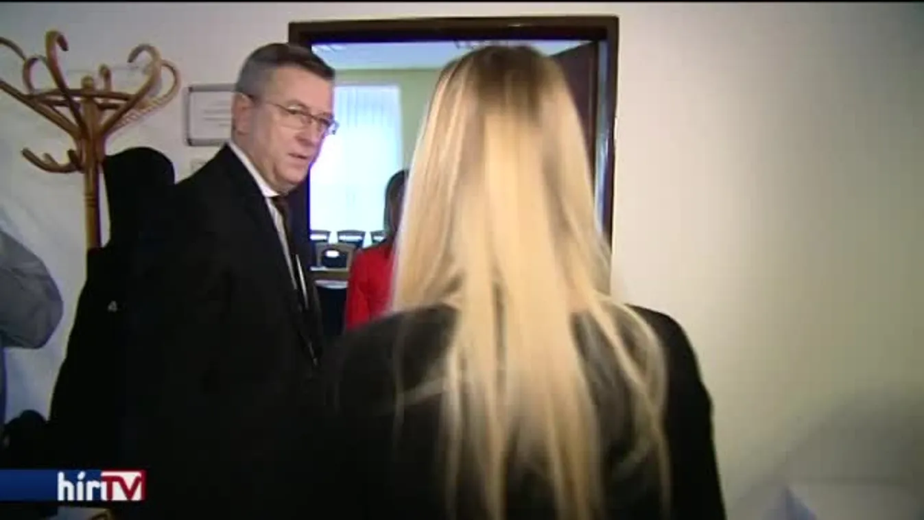 Politikusi vagyonosodás: egyetértés helyett személyeskedő vita