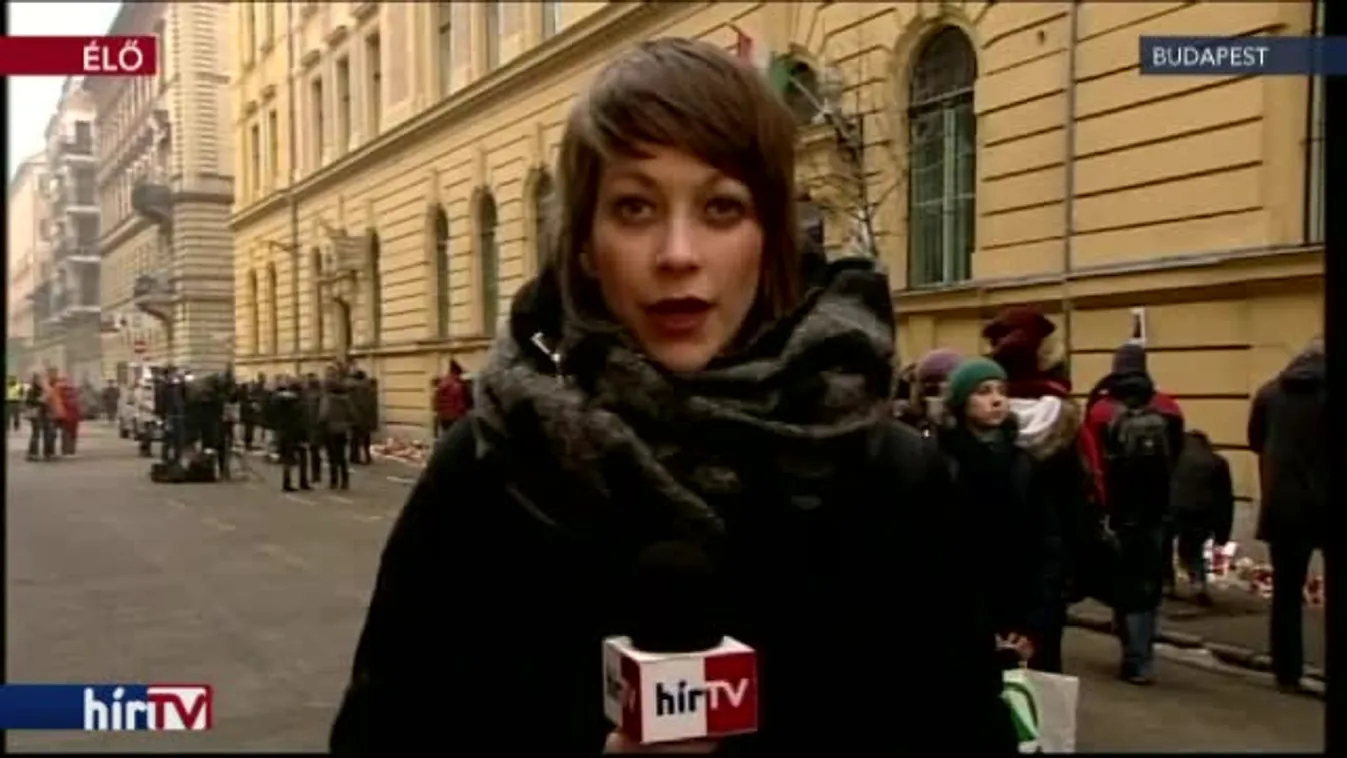 Élő: Megszólalt a Szinyei igazgatója