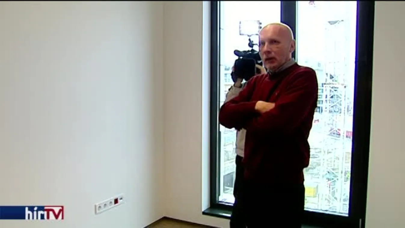 A minisztériumok kitúrták őket, korszerű épületet kapott az MTA