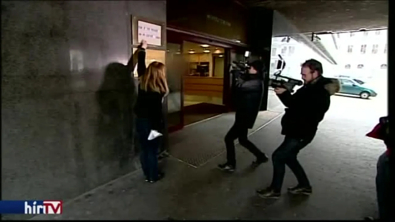 MSZP: Balog Zoltán mondjon le!